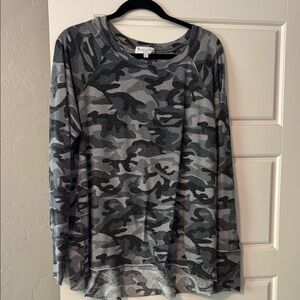 Michael Stars Gray Camo Long Sleeve Top